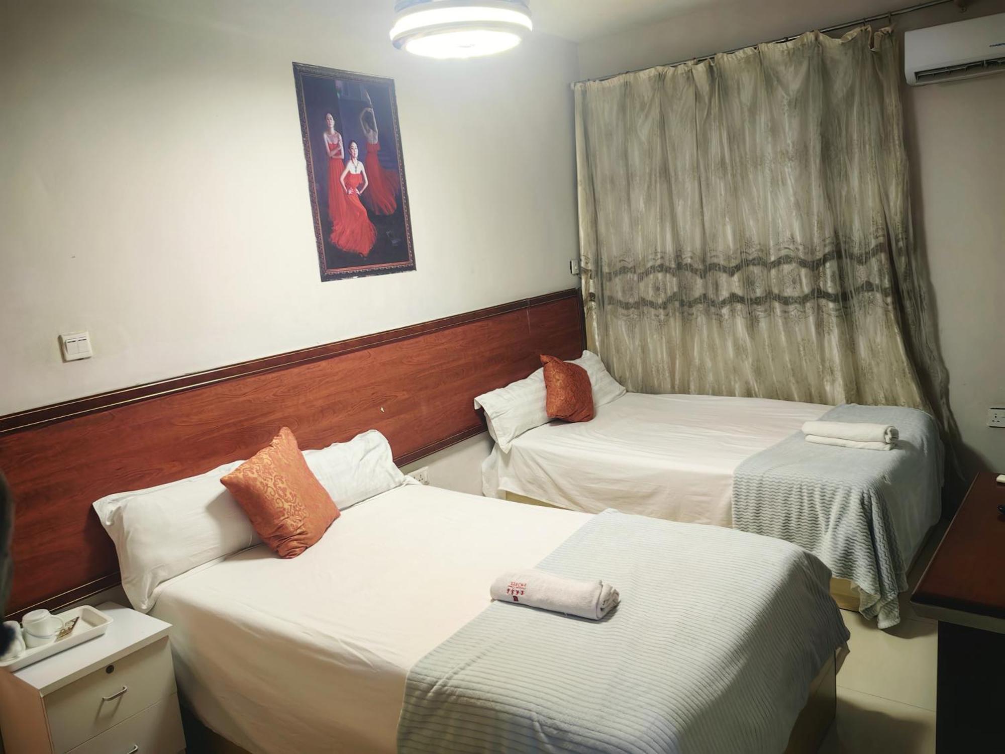Hongyuanprimierhotel Accra Exterior photo